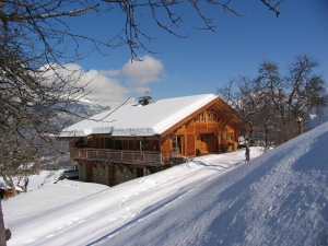 COMBLOUX  CHALET A LOUER